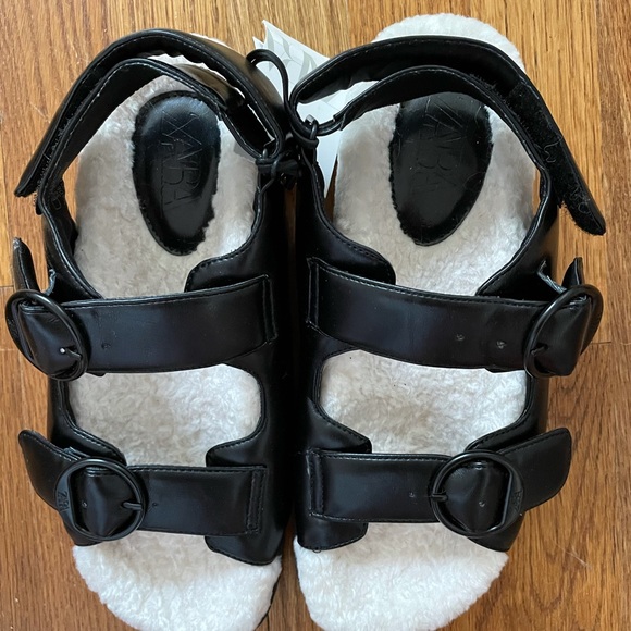 NWT Zara fleece lined sandals size 38 - Picture 2 of 3